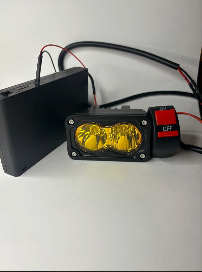 Battery powered baja light